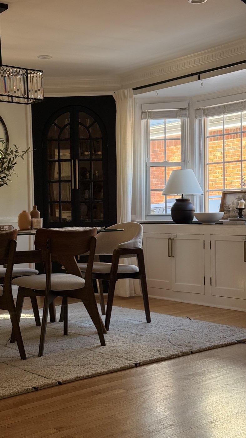 Breakfast nook with bay window and built-in cabinetry